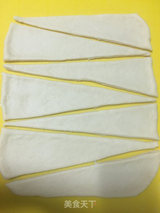 牛角面包的做法步骤：7