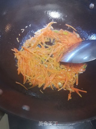 低脂鲜美的三鲜云丝的做法步骤：4