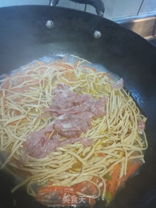 低脂鲜美的三鲜云丝的做法步骤：6