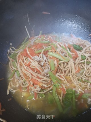 低脂鲜美的三鲜云丝的做法步骤：8