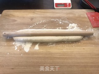 扭卷面包（热尔）的做法步骤：11