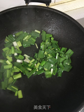 青蒜五花肉片的做法步骤：3