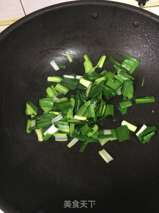 青蒜五花肉片的做法步骤：4