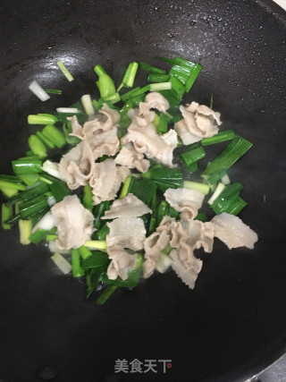 青蒜五花肉片的做法步骤：5