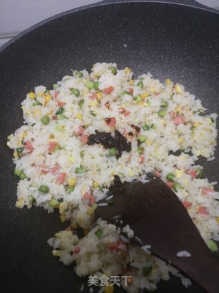 扬州炒饭的做法步骤：6