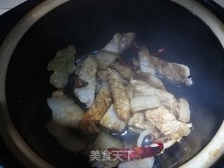 猪肉炖粉条的做法步骤：5