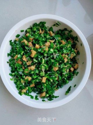 豆腐韭菜发面馅饼的做法步骤：6