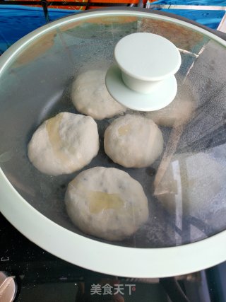 豆腐韭菜发面馅饼的做法步骤：11