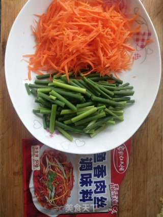 鱼香肉丝的做法步骤：4