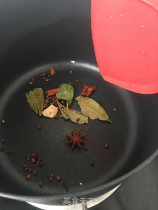 “街头小吃”五香茶蛋的做法步骤：8