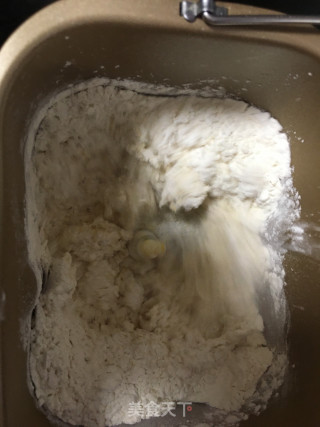 手擀腌笃鲜鸡蛋面的做法步骤：2