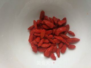 牛肝菌姬松茸莲子鸡汤的做法步骤：16