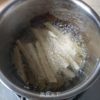 孜然薯条的做法步骤：3
