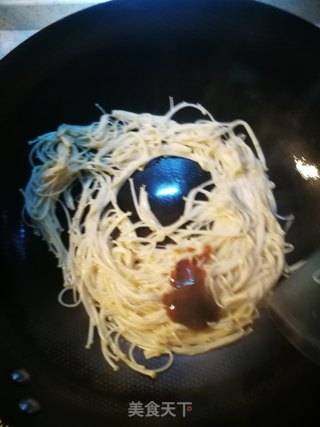 蚝油金针菇的做法步骤：4