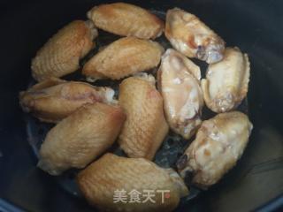 无油版可乐鸡翅的做法步骤：1