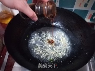街头小吃——自制鲜虾肉末肠粉的做法步骤：11