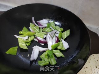 尖椒鸡丁的做法步骤：5