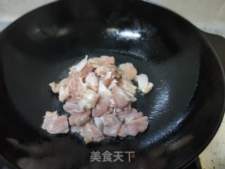 尖椒鸡丁的做法步骤：6