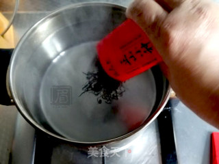 红枣奶茶的做法步骤：2