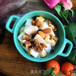 坚果酸奶拌哈密瓜的做法步骤：6