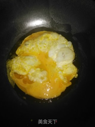西红柿鸡蛋面的做法步骤：2