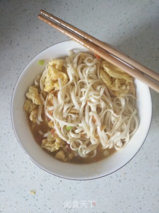 西红柿鸡蛋面的做法步骤：6