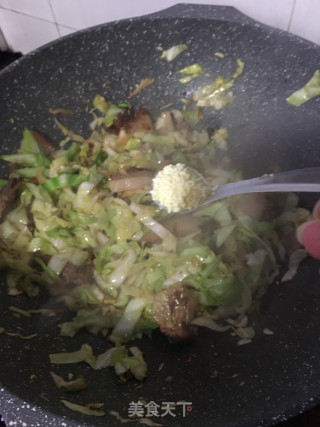 猪头肉炒包菜的做法步骤：8