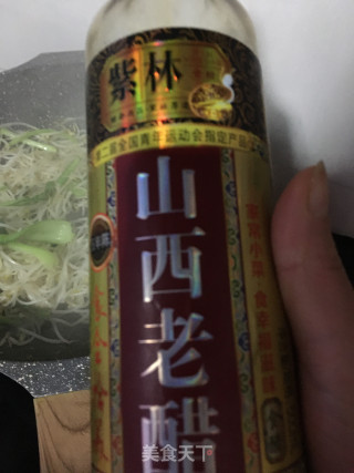 清炒绿豆芽的做法步骤：7