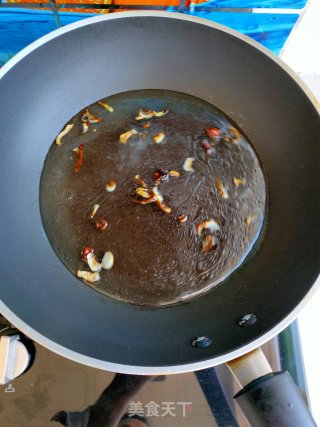 卤肉杂蔬炖豆腐的做法步骤：5