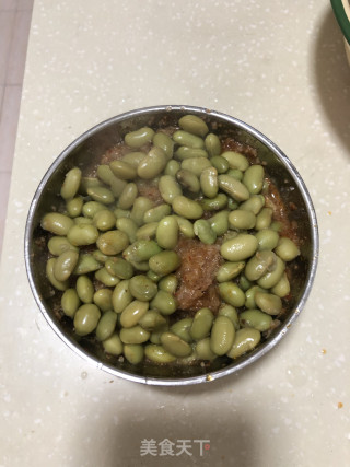 青豆粉蒸肉的做法步骤：8