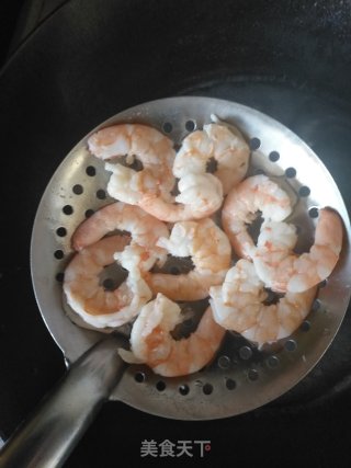 香菇虾仁焖饭的做法步骤：5
