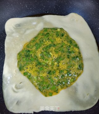 韭菜鸡蛋饼的做法步骤：6