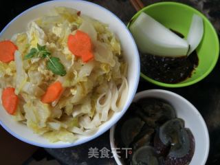 高汤白菜鸡蛋面的做法步骤：5