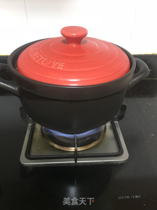 砂锅烤鸡翅的做法步骤：5