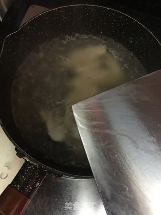 姜薯蛋花甜汤的做法步骤：5