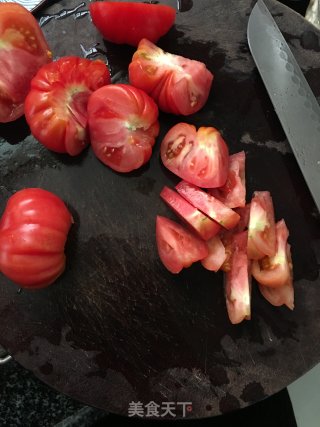 甜番茄炒鸡蛋的做法步骤：2