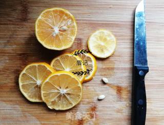 柠檬鸡翅尖的做法步骤：3