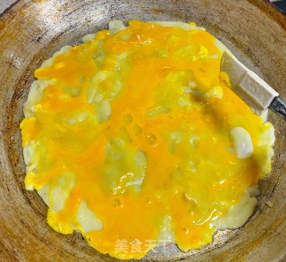 煎饼果子的做法步骤：7