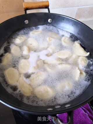 饺子的做法步骤：12