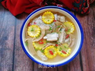 松茸玉米排骨汤的做法步骤：17