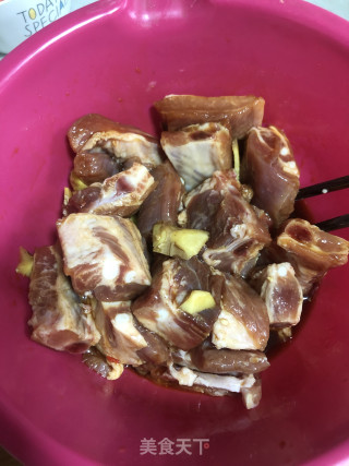 椒盐排骨的做法步骤：4