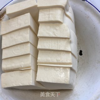 糖醋豆腐的做法步骤：1