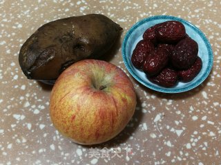雪莲果苹果红枣茶的做法步骤：1