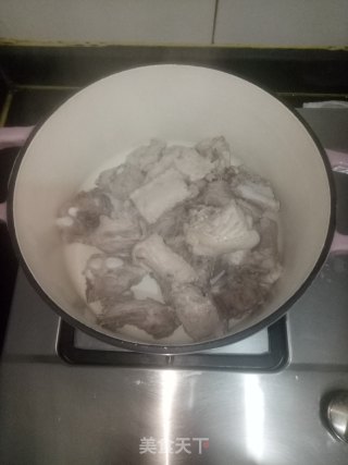 排骨烘豆腐的做法步骤：2