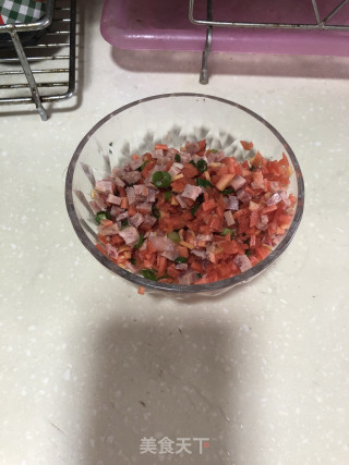 胡萝卜火腿猪肉盒子的做法步骤：3