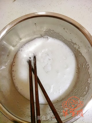 电饭锅版海绵蛋糕的做法步骤：7