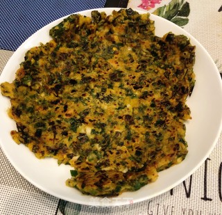 脆香韭菜肉馅儿饼的做法步骤：6