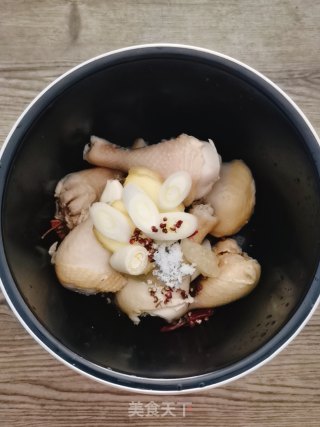 卤鸡腿的做法步骤：3