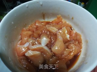 孜然鸡脯肉的做法步骤：2