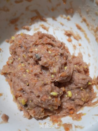 玉米胡萝卜火腿肠的做法步骤：4